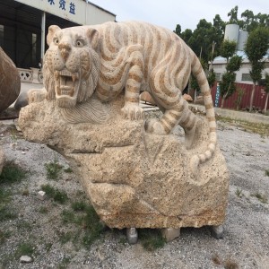 Tigre de piedra a gran escala Tallas y esculturas de piedra Obra de arte pura natural Obra de arte